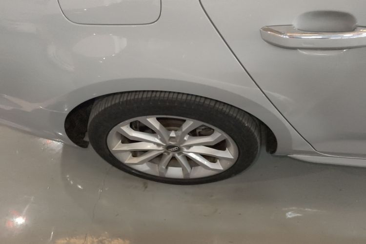 奥迪A4L 2019款 40 TFSI 时尚型 国V车身外观6008