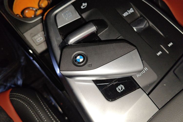 宝马X1 2024款 sDrive25Li X设计套装中控内饰11