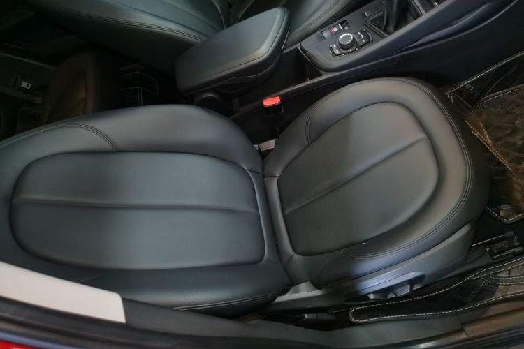 宝马X1 2018款 sDrive18Li 时尚型局部细节41