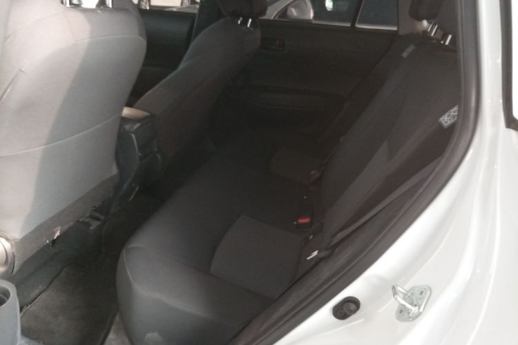 丰田 锋兰达 2023款 2.0L CVT领先版中控内饰21