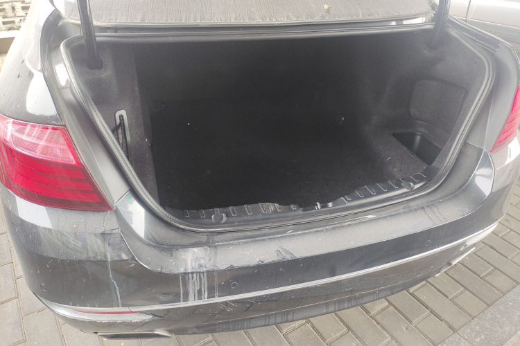 宝马5系 2017款 525Li 豪华设计套装局部细节23