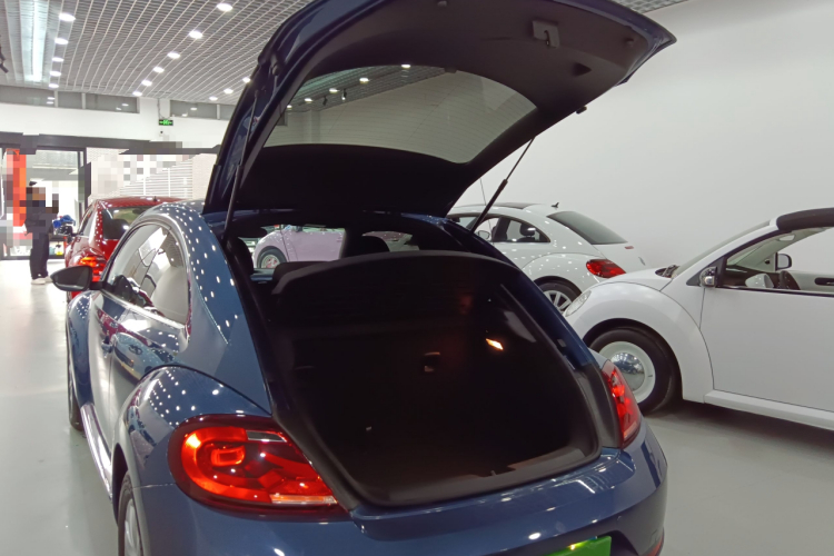 大众 甲壳虫 2018款 180TSI 宜乐型机舱底盘23