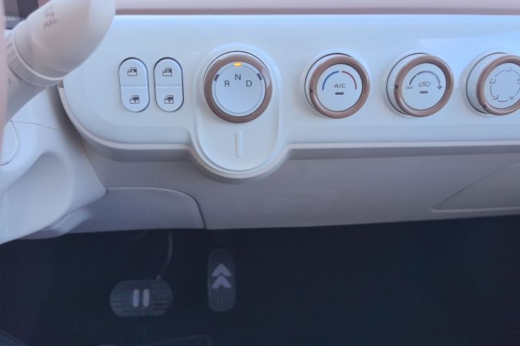 奔腾小马 2026款 222km 萌趣马 Plus中控内饰18