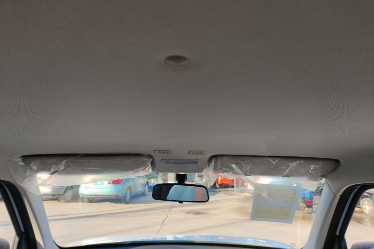 吉利银河 2024款 熊猫mini 200km 耐力熊中控内饰22