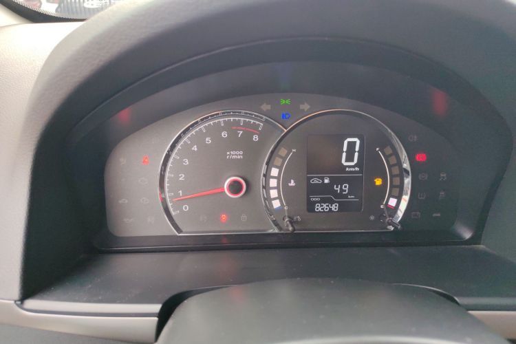 荣威350 2014款 1.5L 手动迅驰版中控内饰14