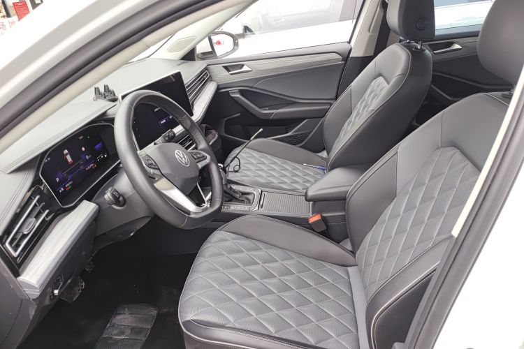 大众 速腾 2023款 200TSI DSG超越版中控内饰19