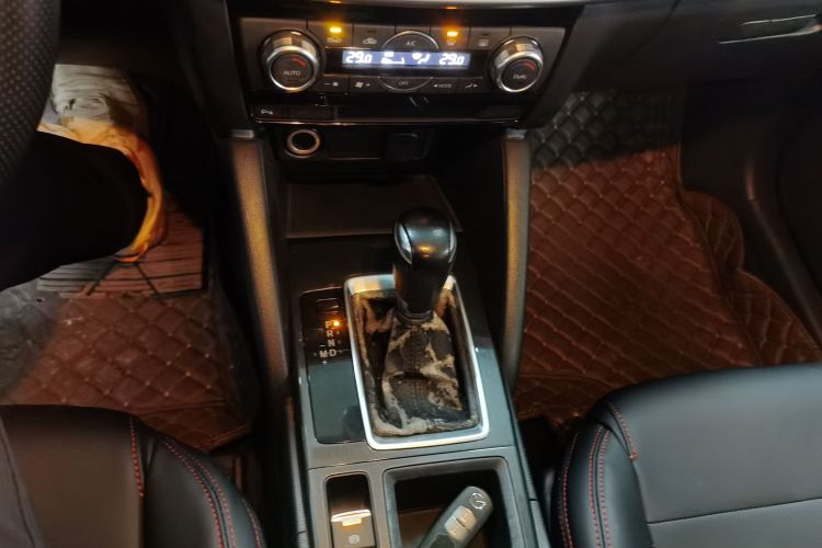 马自达CX-5 2015款 2.0L 自动两驱都市型中控内饰18