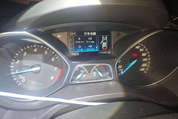 福特 翼虎 2015款 1.5L GTDi 四驱精英型中控内饰15