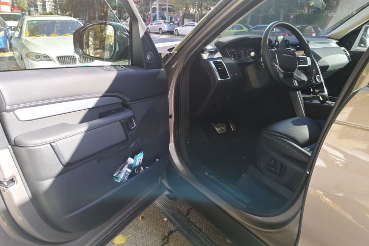 路虎 发现 2021款 360PS R-Dynamic S中控内饰20