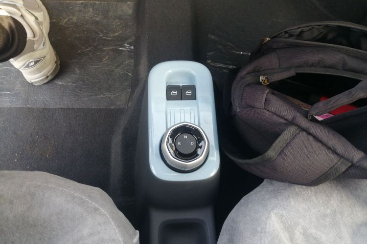 吉利银河 2024款 熊猫mini 200km 耐力熊局部细节18