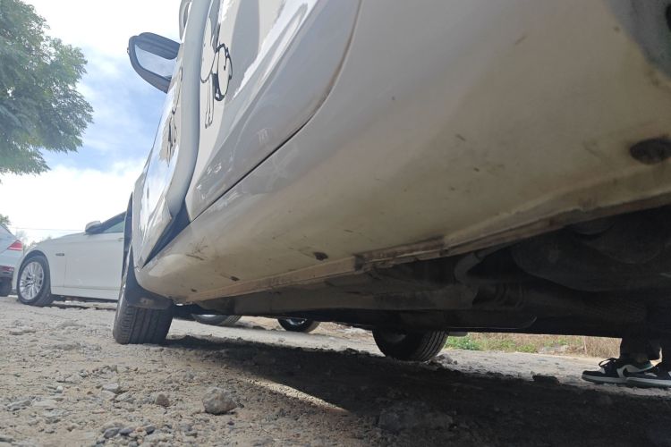 吉利汽车 帝豪 2016款 三厢 1.5L 手动向上版局部细节9002