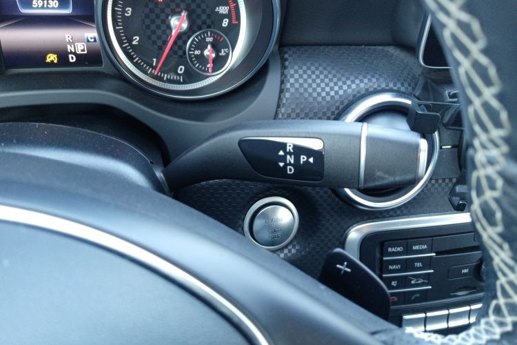 奔驰A级(进口) 2017款 改款 A 200 时尚型局部细节18