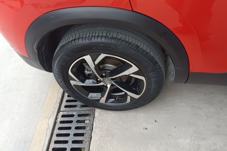 雪铁龙 天逸 C5 AIRCROSS 2017款 350THP 豪华型车身外观6008