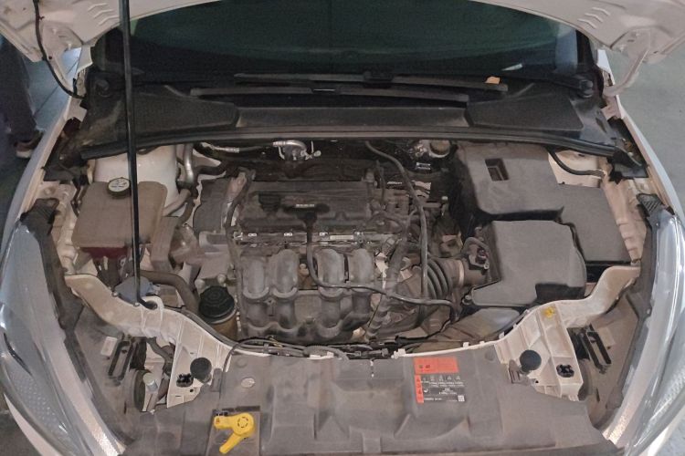 福特 福克斯 2017款 两厢 1.6L 自动舒适型智行版局部细节24