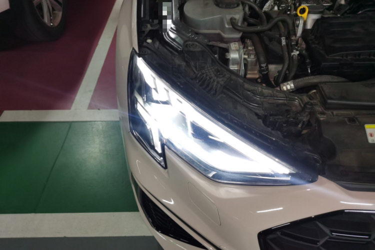 奥迪A3 2024款 A3L Limousine 35 TFSI RS套件燃速型车身外观8