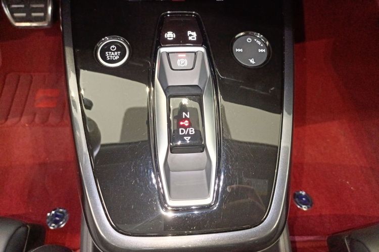 奥迪Q4 e-tron 2024款 40 e-tron 创境版中控内饰18