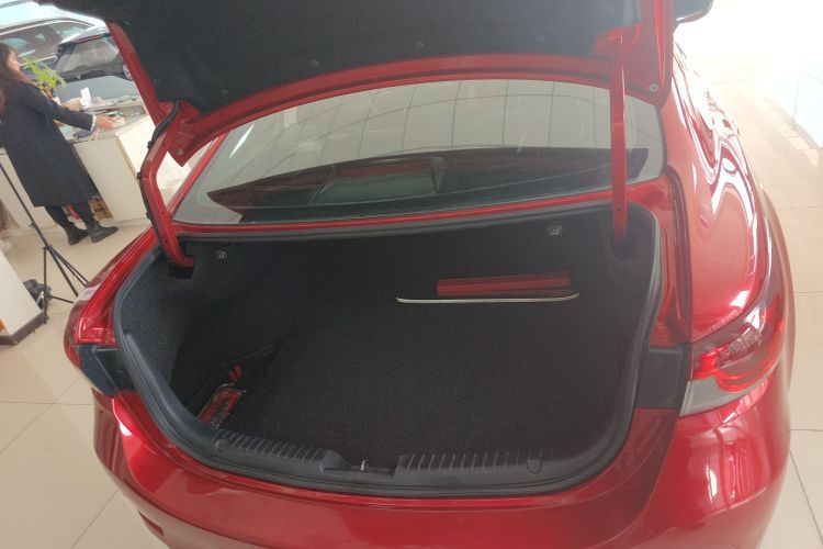 马自达 阿特兹 2014款 2.5L 蓝天尊崇版机舱底盘23