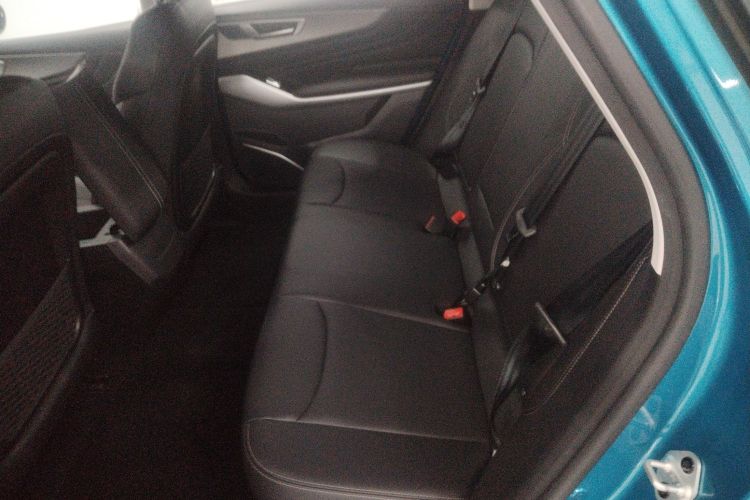 江铃集团新能源 羿 2023款 标准续航行业版中控内饰7004