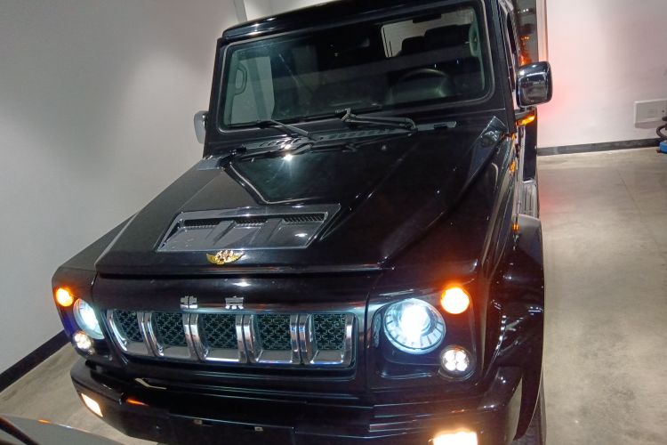 北京BJ80 2017款 2.3T 自动建军90周年纪念版车身外观6001