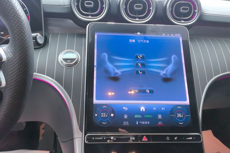 奔驰C级 2023款 改款 C 260 L 运动版中控内饰16