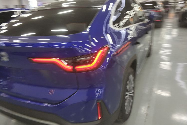 蔚来EC6 2020款 440KM 签名版车身外观9