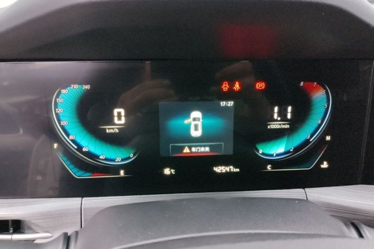 长安CS55PLUS 2020款 1.5T 手动炫色型中控内饰14