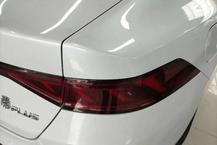 比亚迪 秦PLUS 2025款 EV 510KM 标准版车身外观9