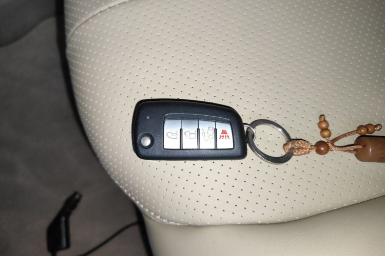 日产 轩逸 2012款 经典 1.6XE 自动舒适版中控内饰7001