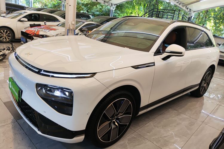 小鹏G9 2022款 702 Pro车身外观4