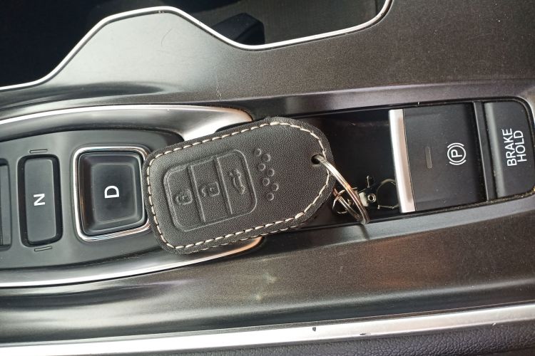 本田 雅阁 2018款 锐·混动 2.0L 锐领版 国VI中控内饰11