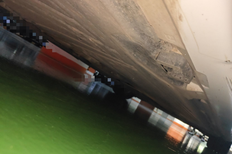 奔驰C级 2022款 改款 C 200 L 运动版局部细节9002