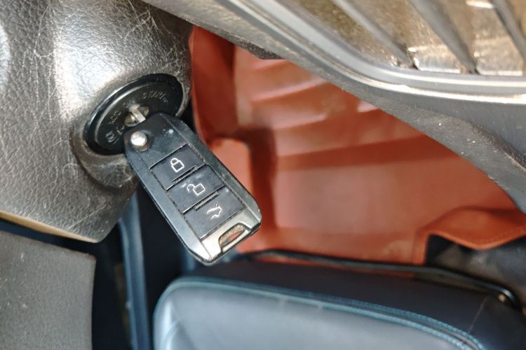 北汽新能源EU 2018款 EU快换乐途版中控内饰7001