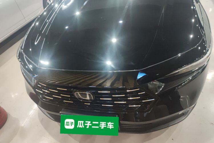 本田 雅阁 2023款 260TURBO 智享版车身外观2