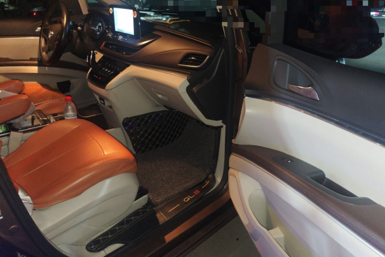 别克GL8 2021款 陆上公务舱 652T 舒适型局部细节9005