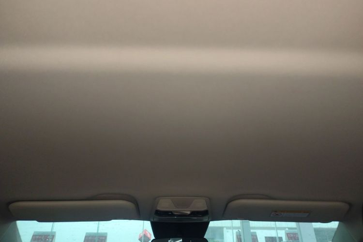 红旗E-QM5 2023款 改款 基础出行版局部细节22