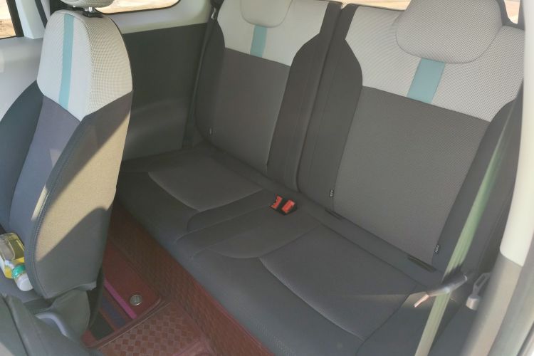 长安启源 长安Lumin 2023款 301km 蜜沁款中控内饰7004