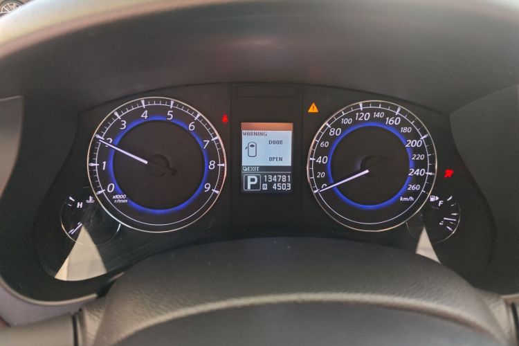 英菲尼迪QX50(进口) 2013款 2.5L 两驱优雅版中控内饰14