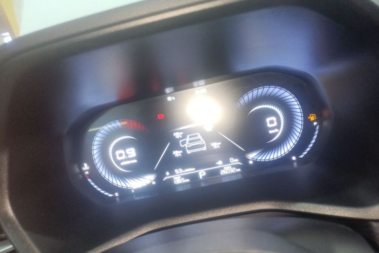 吉利汽车 帝豪 2023款 第4代冠军版 1.5L CVT尊贵型中控内饰14