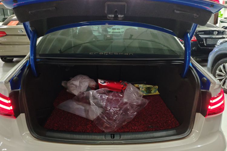 奥迪S3 2019款 S3 2.0T Limousine局部细节23