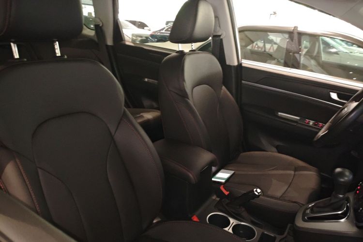 哈弗H6 2017款 红标 运动版 1.5T 自动两驱豪华型局部细节41