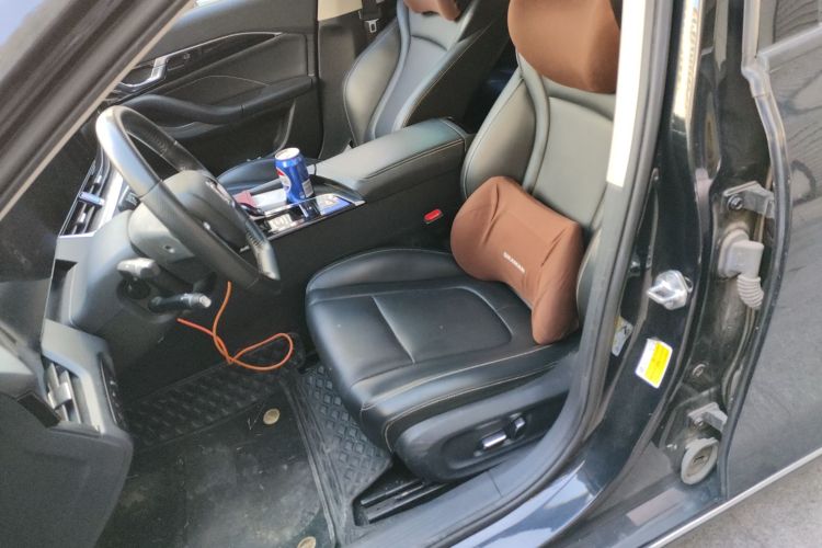 奔腾B70 2021款 1.5T 自动十五周年纪念版中控内饰19