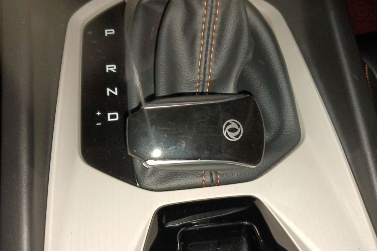 东风风神 奕炫 2023款 马赫版 1.5L 自动追风版中控内饰11