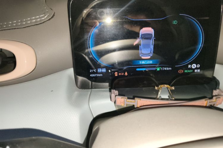 零跑汽车 零跑T03 2023款 403智享版中控内饰15