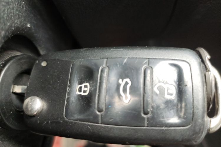 大众 Polo 2014款 1.4L 手动舒适版中控内饰11