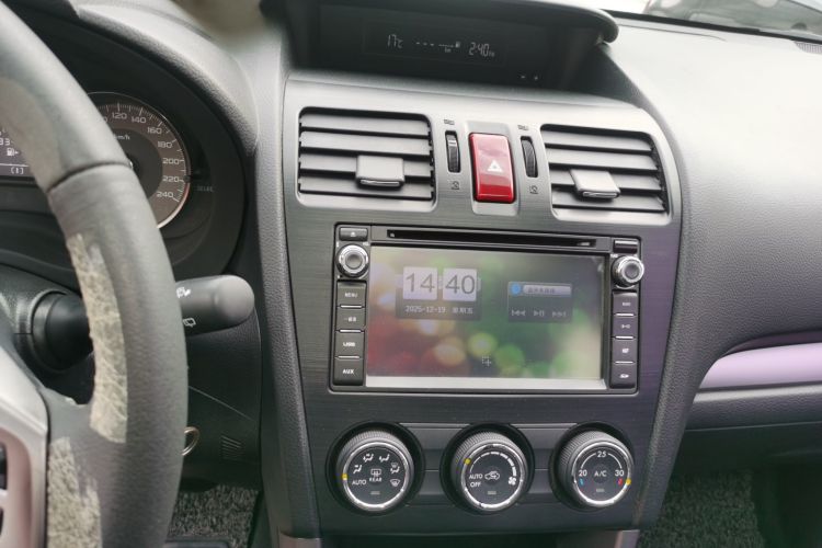 斯巴鲁 森林人 2013款 2.5i 自动精英版局部细节16