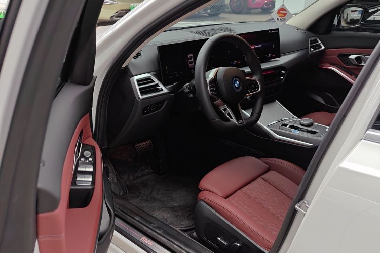 宝马i3 2025款 eDrive 35 L中控内饰7003