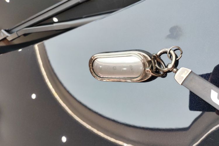 理想汽车 理想L8 2023款 Pro中控内饰11