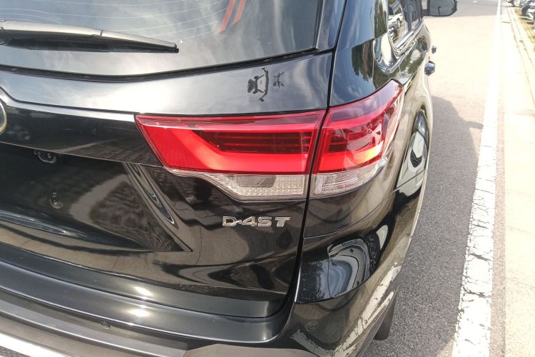 丰田 汉兰达 2018款 2.0T 两驱精英版 7座 国VI车身外观9