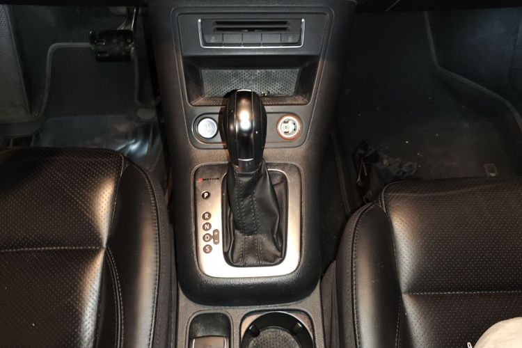 大众 途观 2015款 1.8TSI 自动四驱豪华型中控内饰18