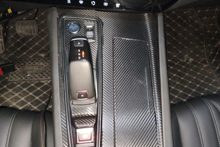 标致508 2022款 508L 400THP PureTech 驾控版局部细节18